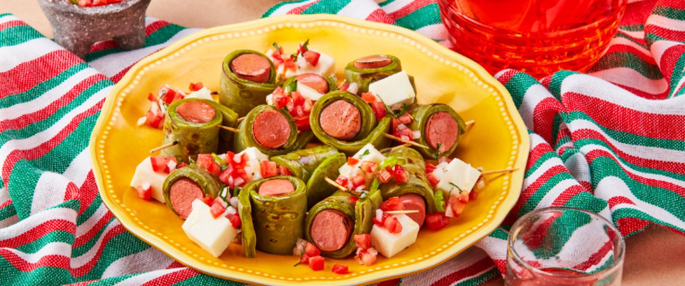Brochetas de Salchichas Chimex y nopal