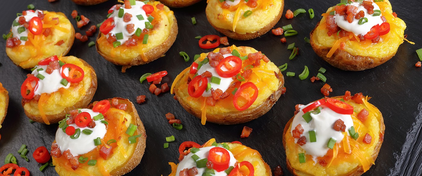 Papas cambray rellenas de chorizo ranchero
