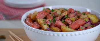 Ensalada de papa, salchicha y tocino Chimex