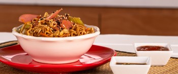 Sopa oriental con Salchicha Jochera Chimex