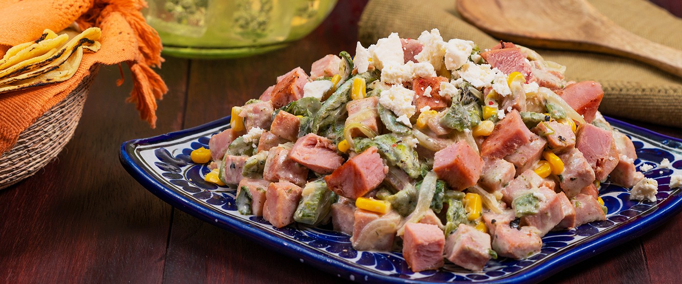 Rajas Cremosas con Pierna Navideña Chimex