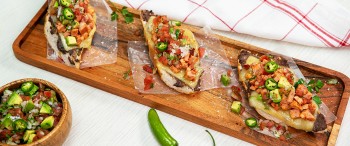 Molletes con Pierna Chimex